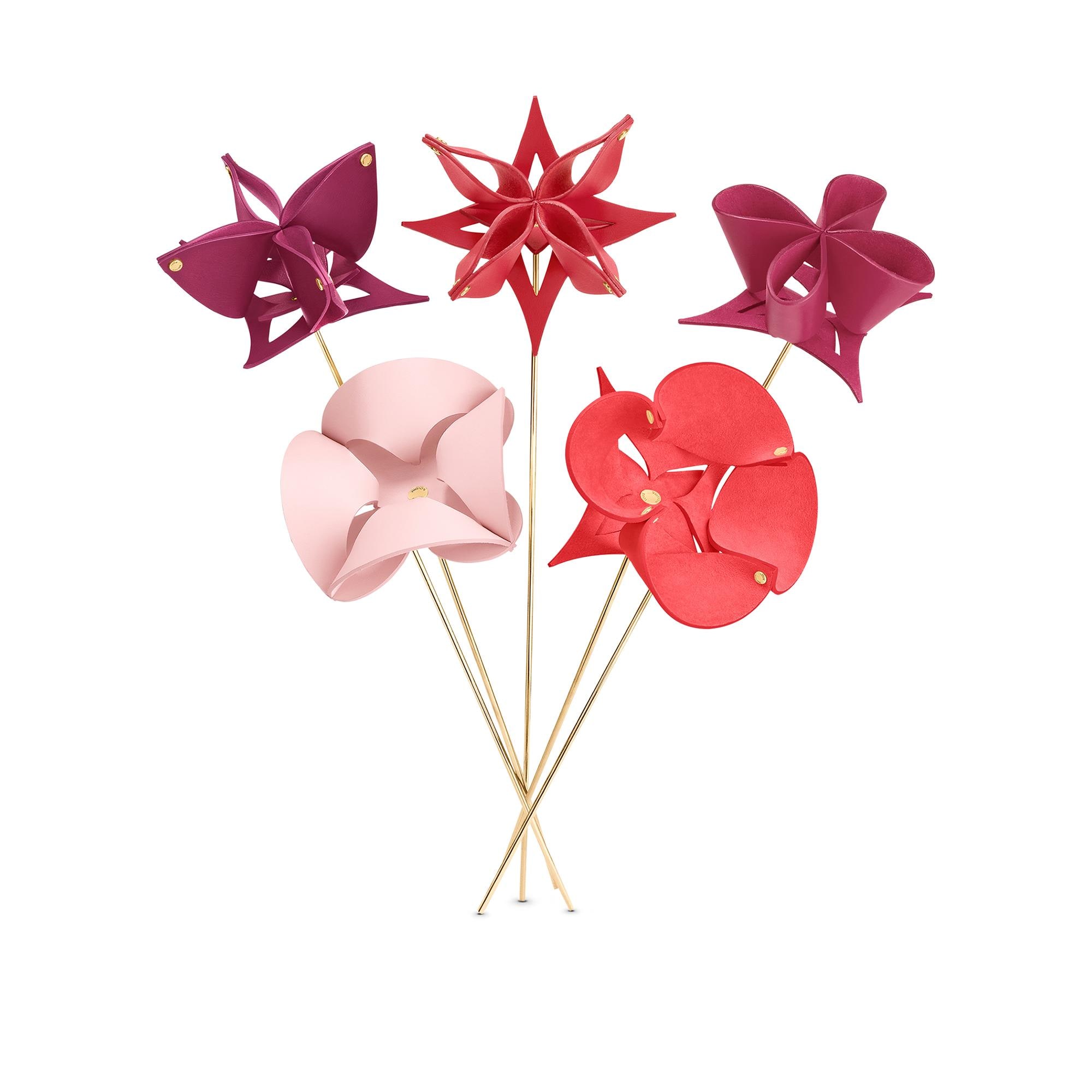 m*a様 【新品未使用】LouisVuitton Origami Flowers Origami Flowers by Atelier Oï - Trunks, Travel and Home - Home and
